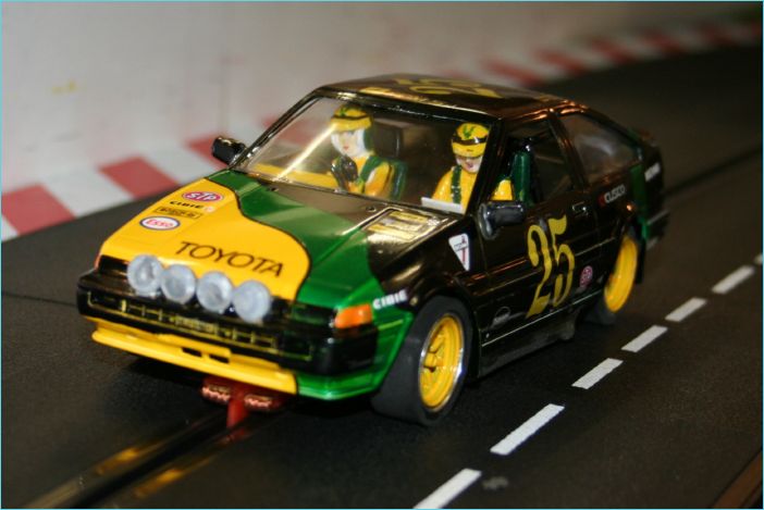 Toyota Trueno AE86 (1)